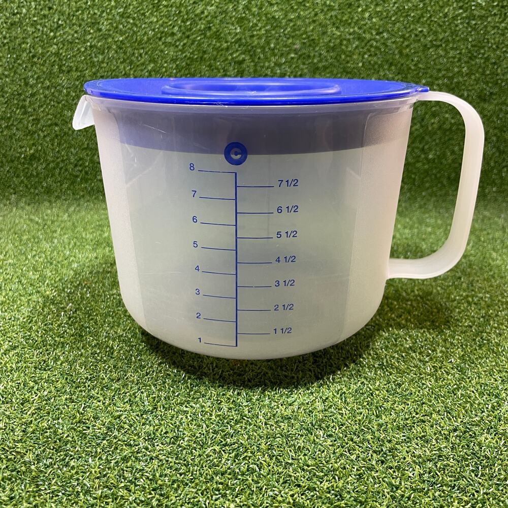Tupperware Mix-N-Stor Measuring Pitcher 2L with Lid